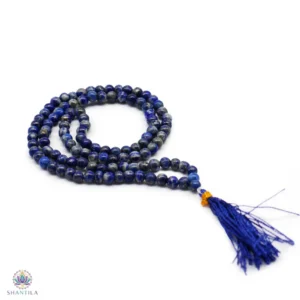 Collier Mala 108 grains en perles de lapis lazuli bleu profond avec pompon bleu