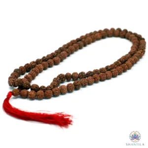 Mala Rudraksha 108 perles naturelles marron avec pompon pour méditation et mantras