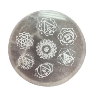 Plaque de rechargement en sélénite naturelle motif Chakra 8cm