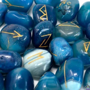 jeu de runes onyx bleu detail gravure